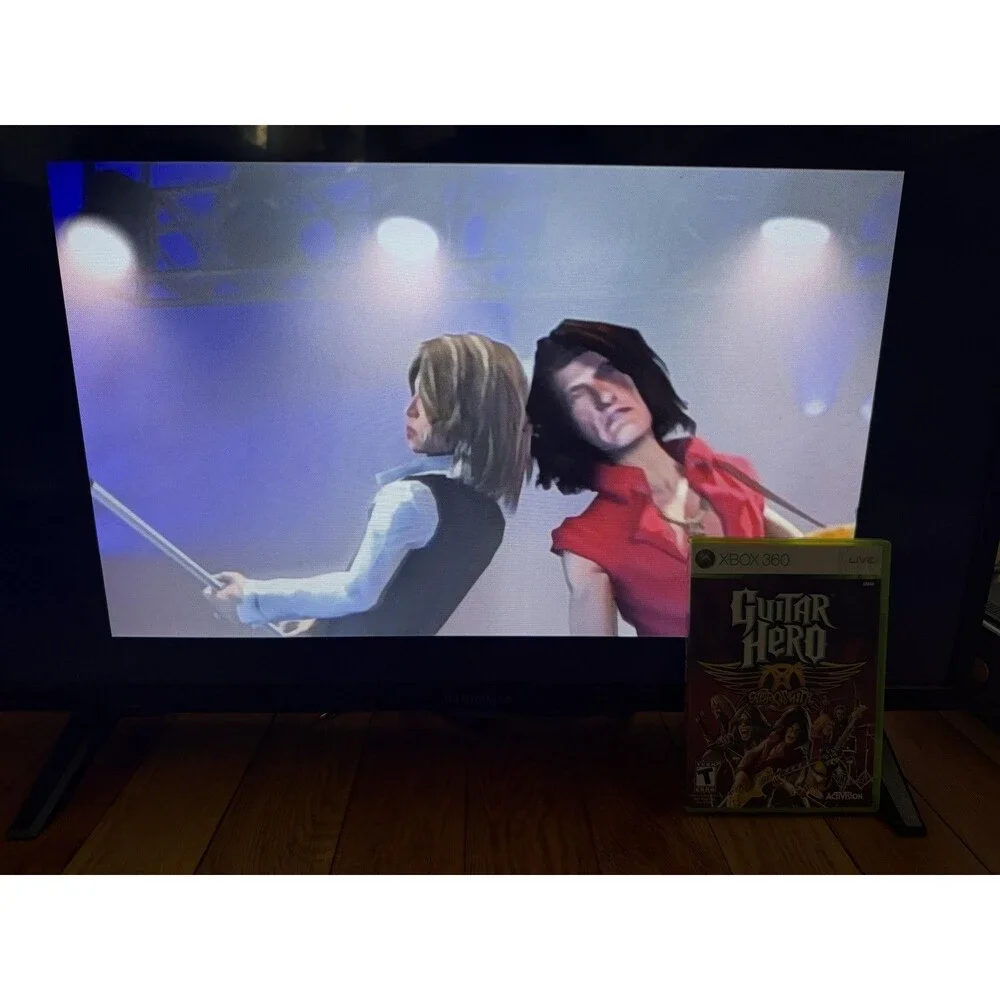 Guitar Hero Aerosmith Xbox 360 Game CIB with TOUR BOOK